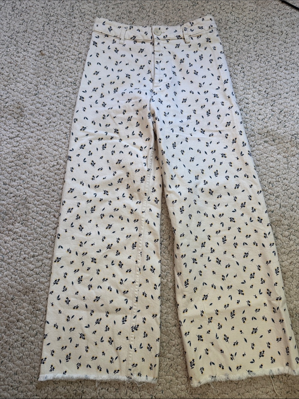 Zara Cream Wide-Leg Jeans with Floral Print